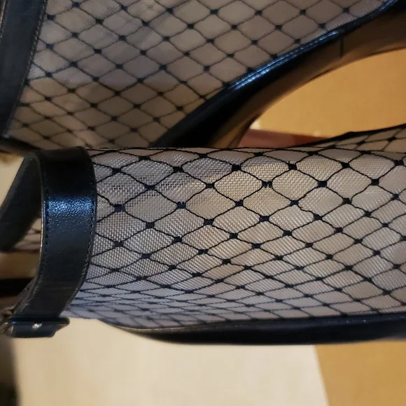 Christian Louboutin size 40 color Black leather 100% Authentic - Picture 6 of 17